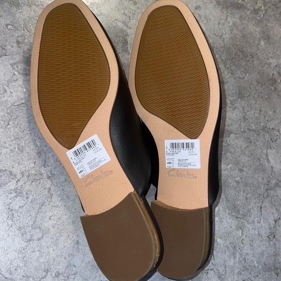 Clarks leather mule. NWOT - Picture 4 of 6